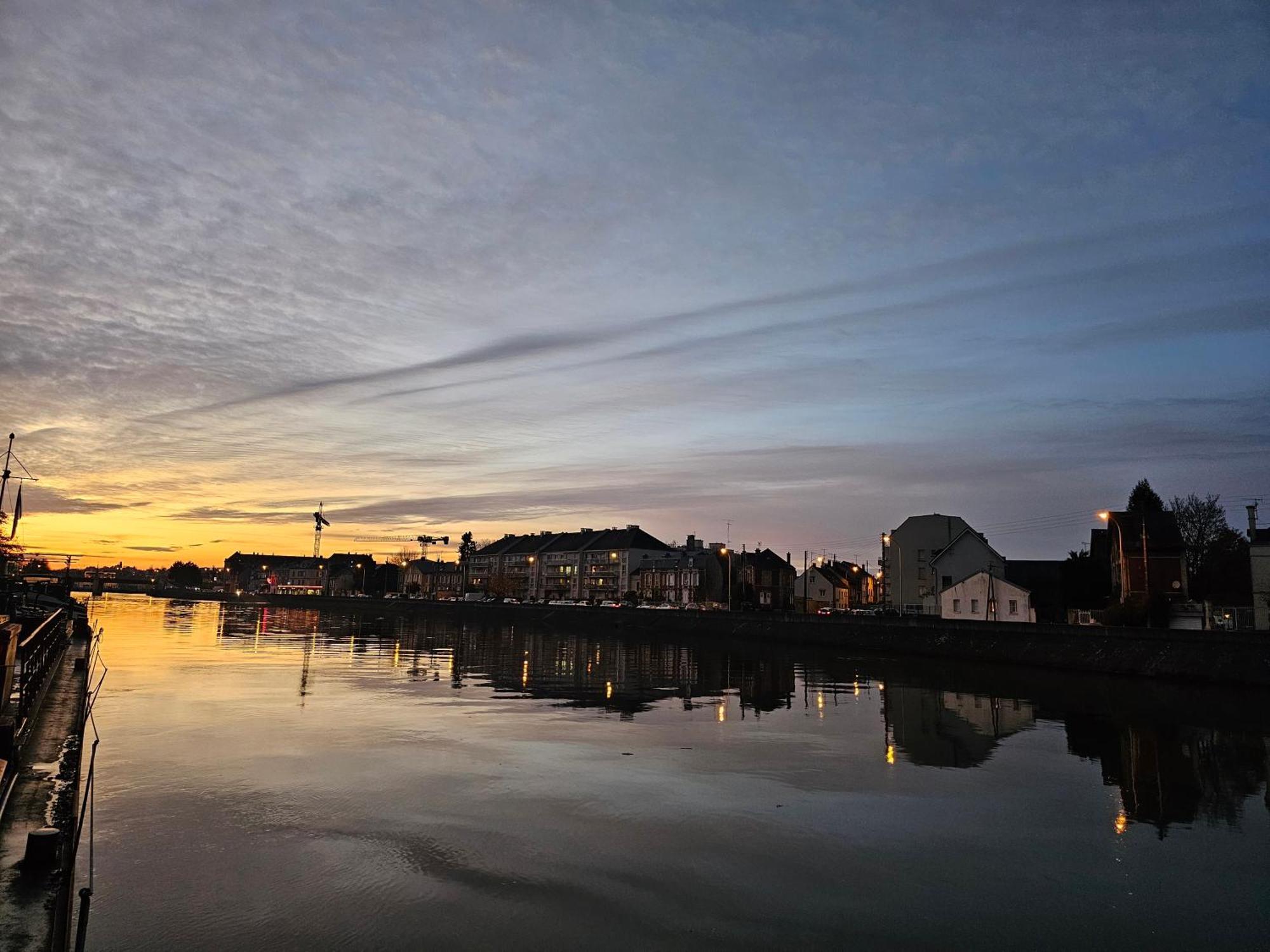Peniche Logement Atipyque Creil Buitenkant foto